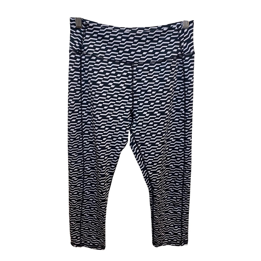 Kyodan Womens Black White‎ Geometric Print Cropped Leggings Zipper Pocket Size S